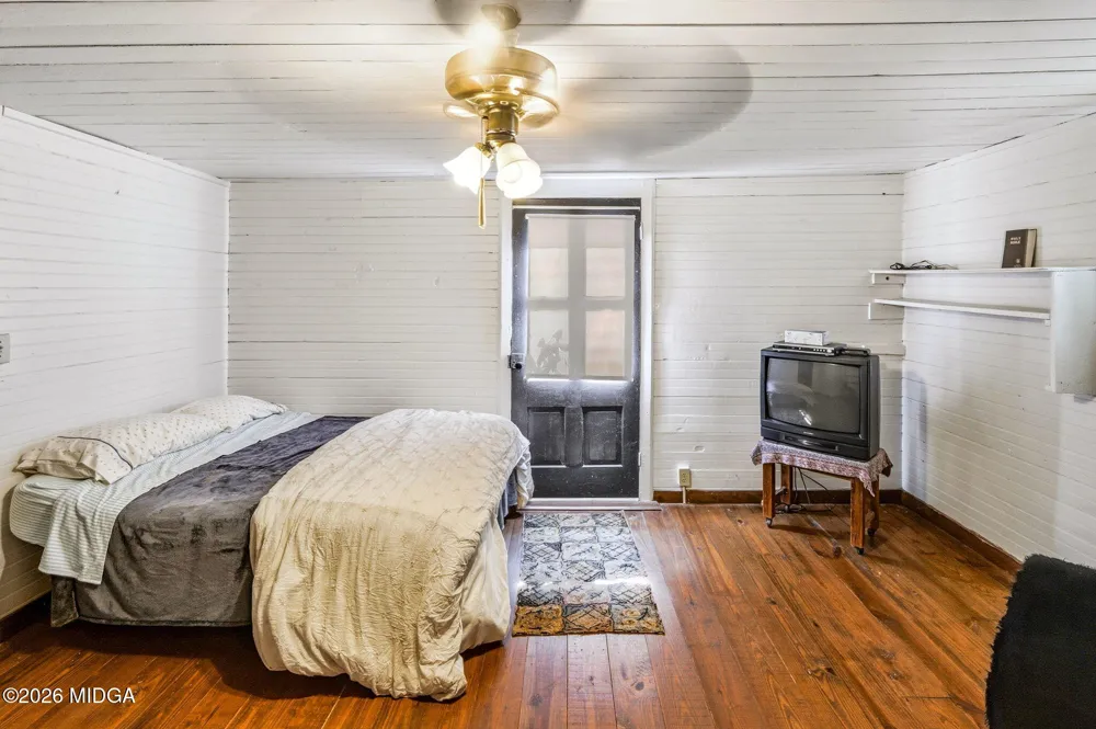 1880 Dames Ferry Road Forsyth, GA 31029