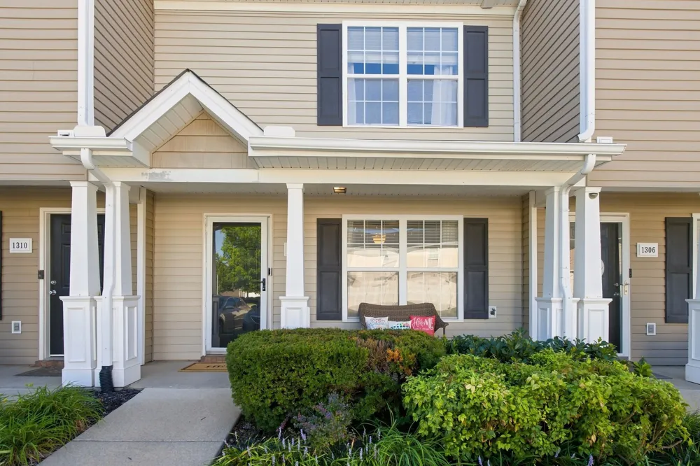 1308 Bunny Ct Murfreesboro, TN 37130