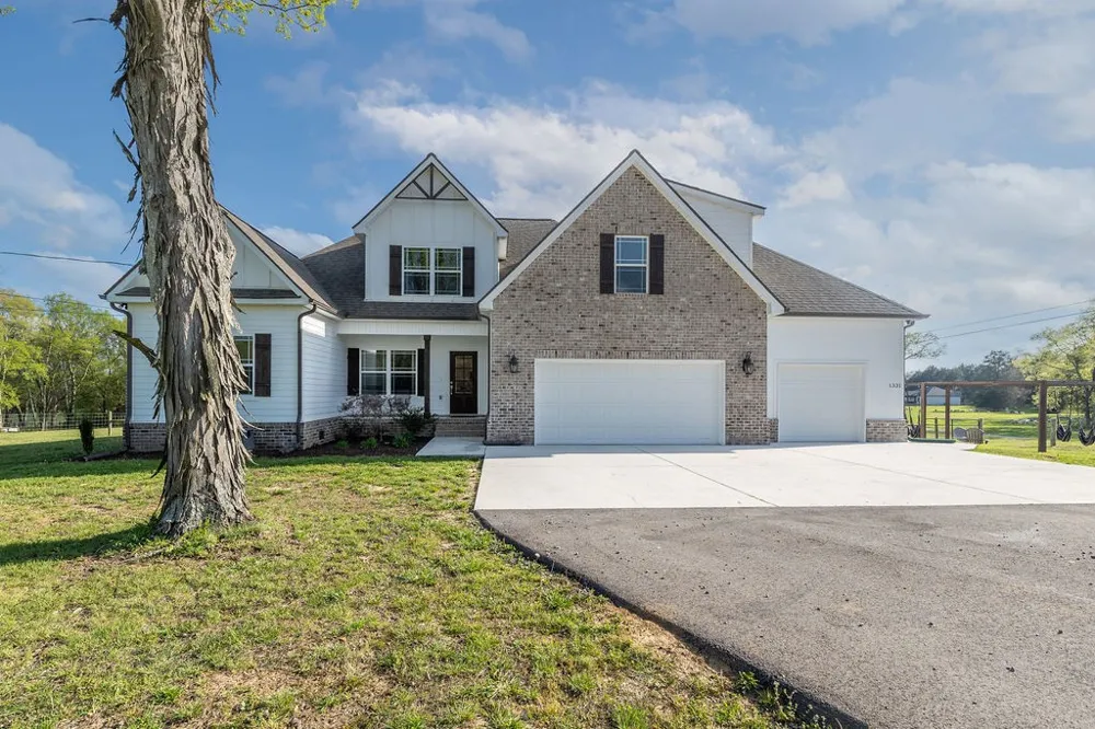 1331 Highway 64 W Shelbyville, TN 37160