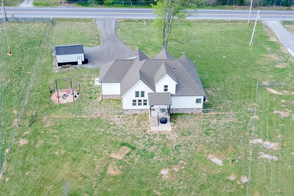 1331 Highway 64 W Shelbyville, TN 37160