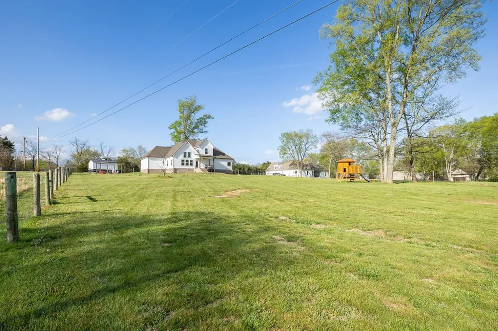 1331 Highway 64 W Shelbyville, TN 37160