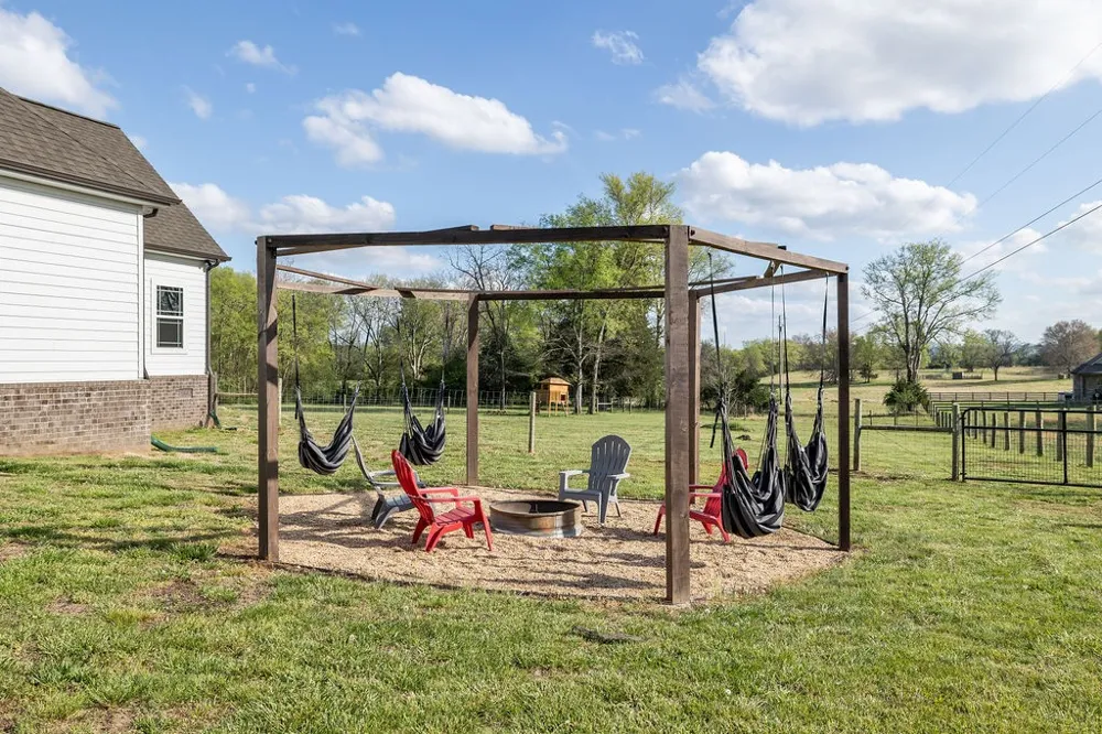 1331 Highway 64 W Shelbyville, TN 37160