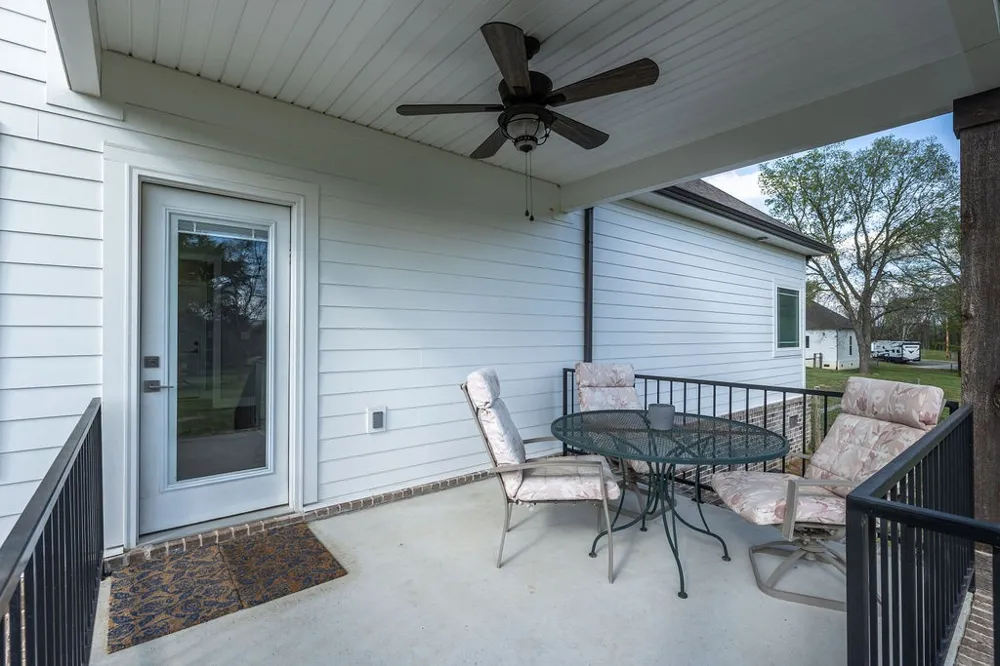 1331 Highway 64 W Shelbyville, TN 37160