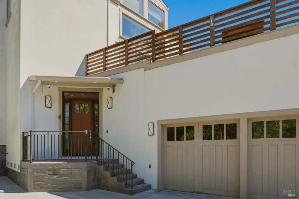 13785 Green Valley Road Forestville, CA 95436