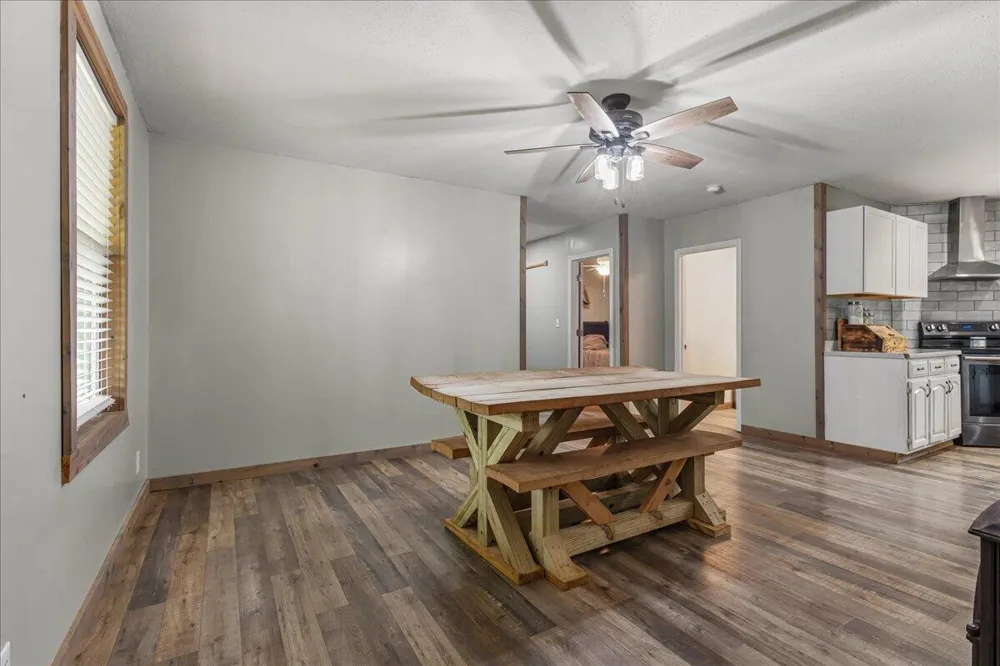 611 Clear Creek Road Evensville, TN 37332