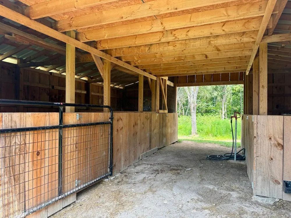 611 Clear Creek Road Evensville, TN 37332