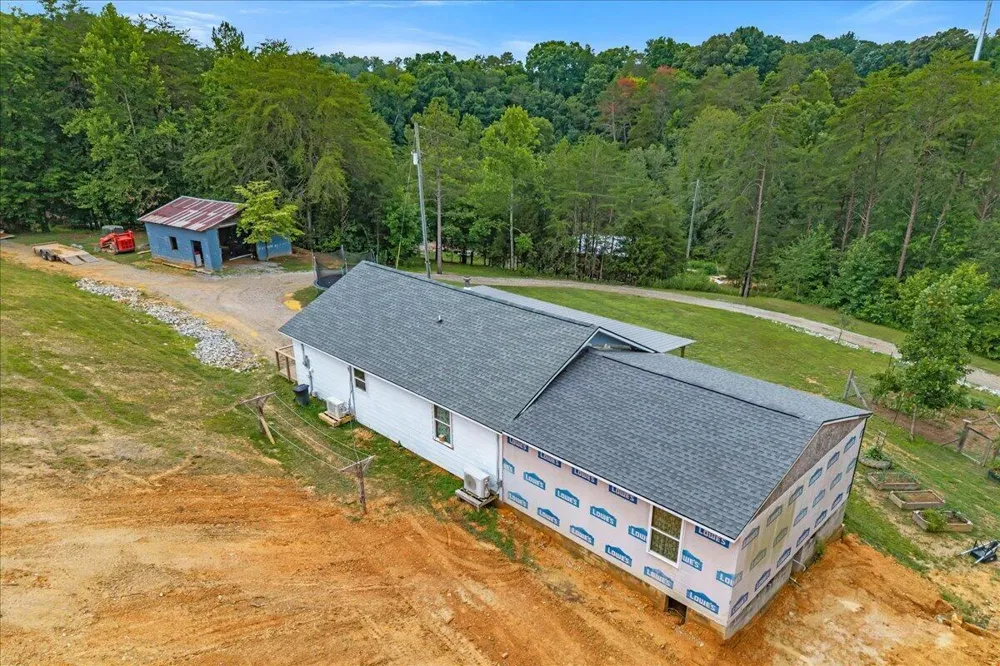 611 Clear Creek Road Evensville, TN 37332