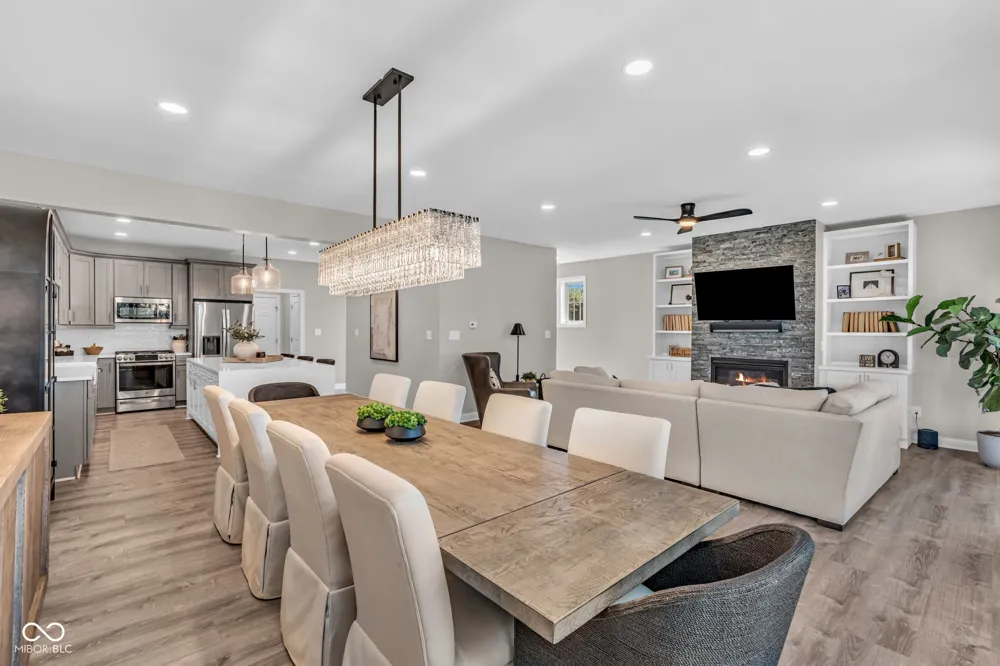 13797 E Southshore Drive Fishers, IN 46037