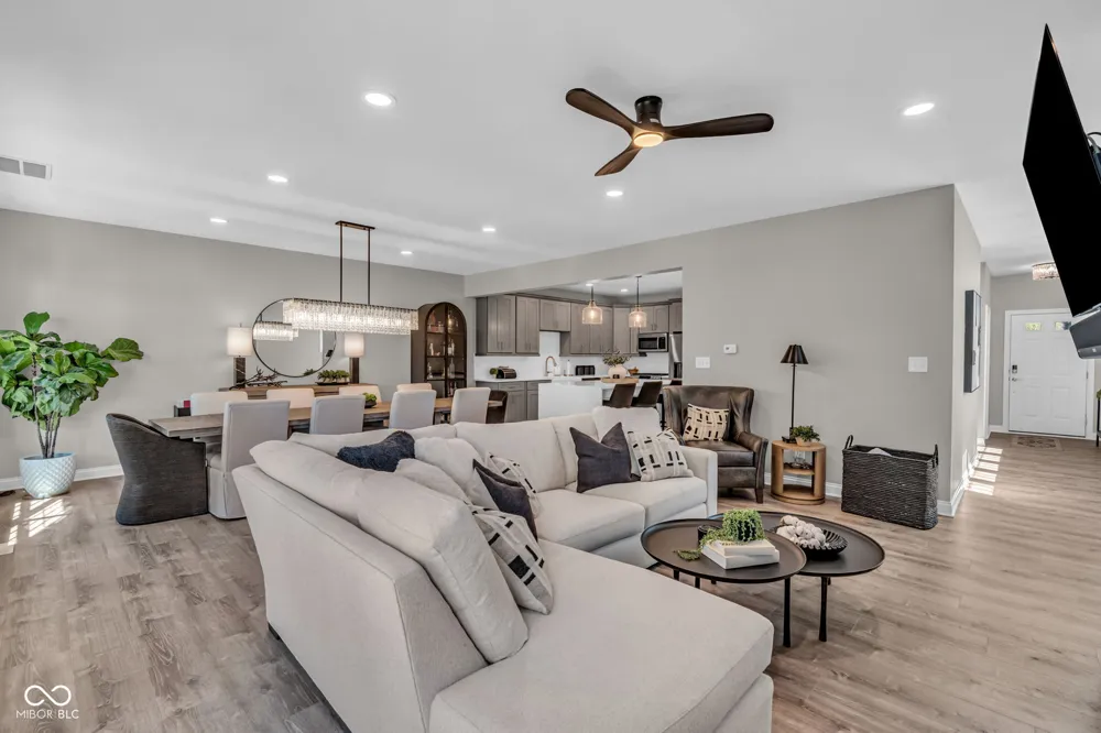 13797 E Southshore Drive Fishers, IN 46037
