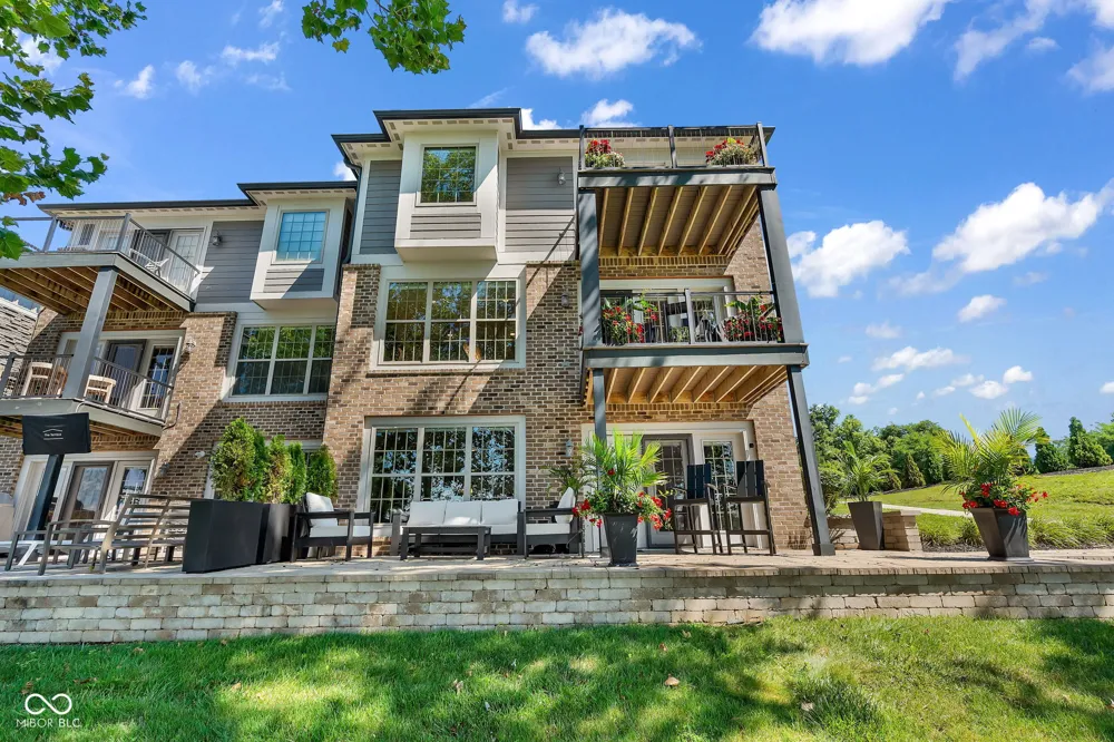 13797 E Southshore Drive Fishers, IN 46037