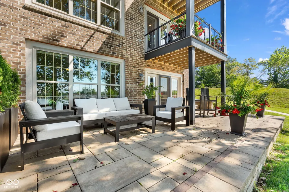 13797 E Southshore Drive Fishers, IN 46037