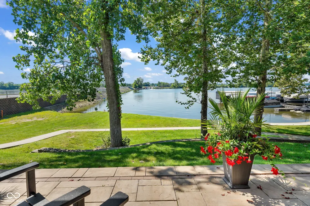 13797 E Southshore Drive Fishers, IN 46037