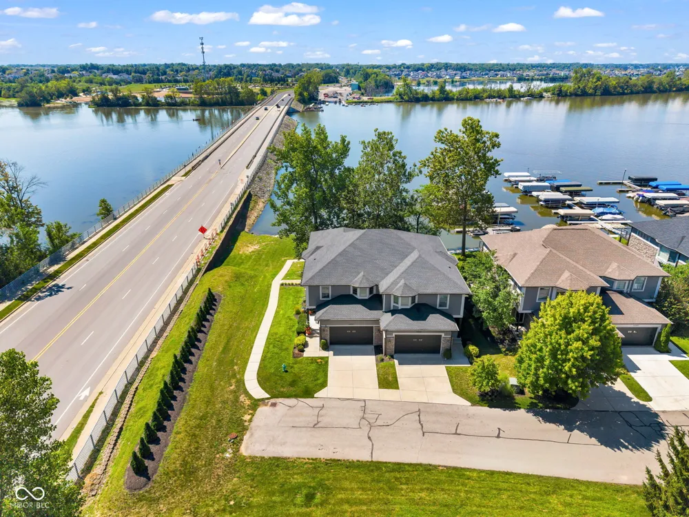 13797 E Southshore Drive Fishers, IN 46037