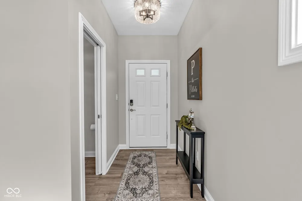 13797 E Southshore Drive Fishers, IN 46037