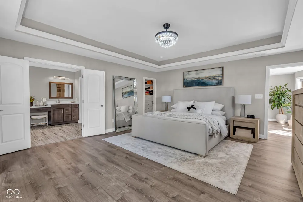 13797 E Southshore Drive Fishers, IN 46037