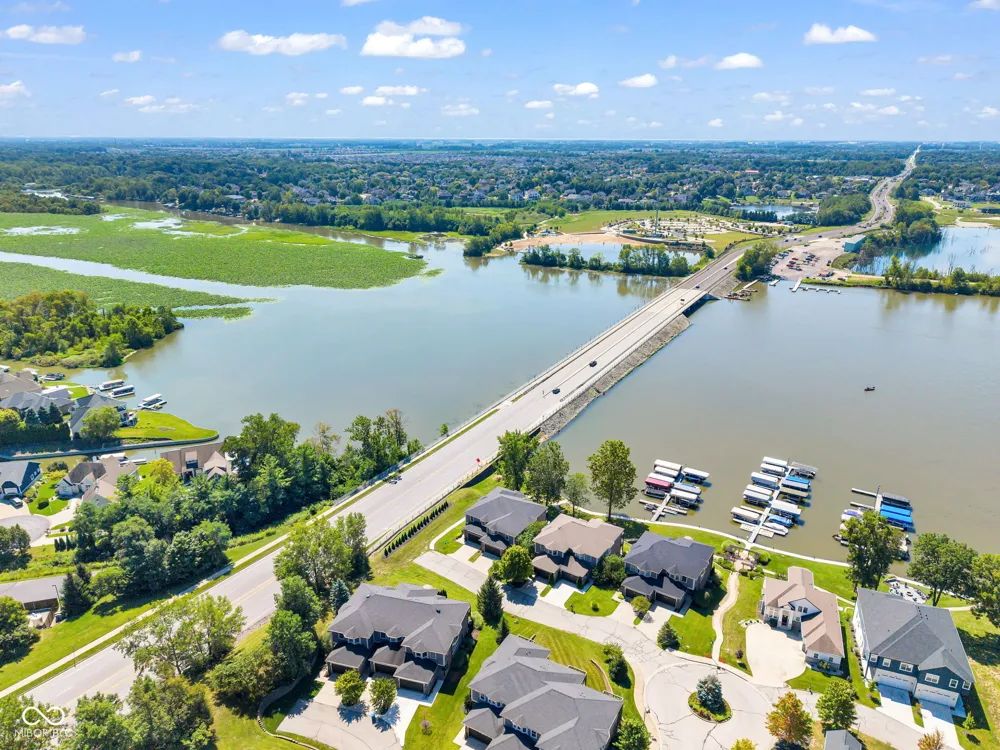 13797 E Southshore Drive Fishers, IN 46037