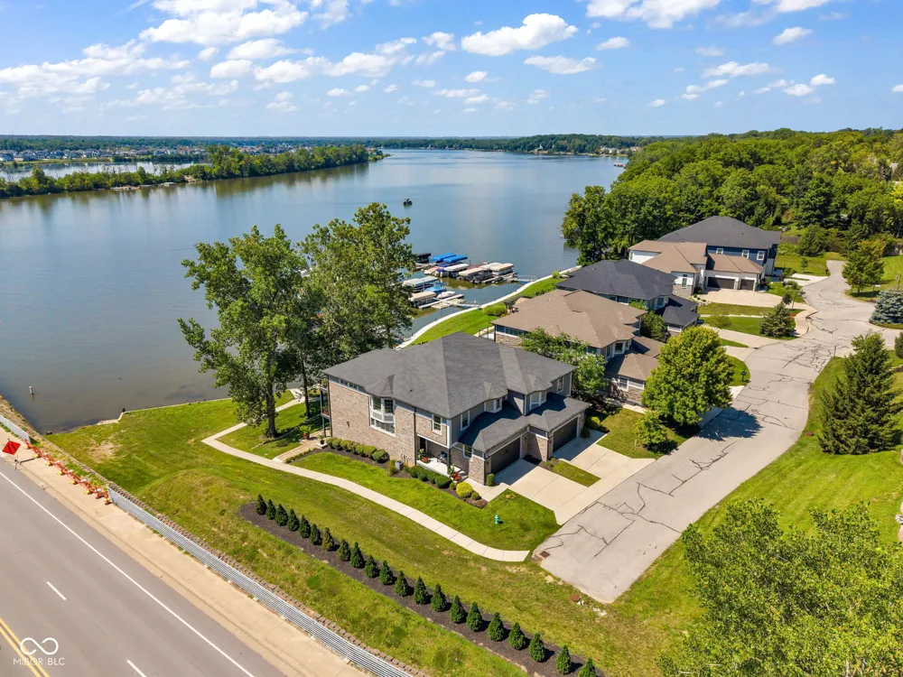 13797 E Southshore Drive Fishers, IN 46037