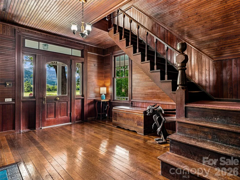 5 Clarks Cove Road Leicester, NC 28748