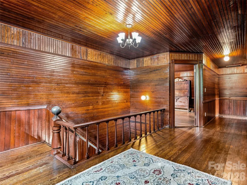 5 Clarks Cove Road Leicester, NC 28748