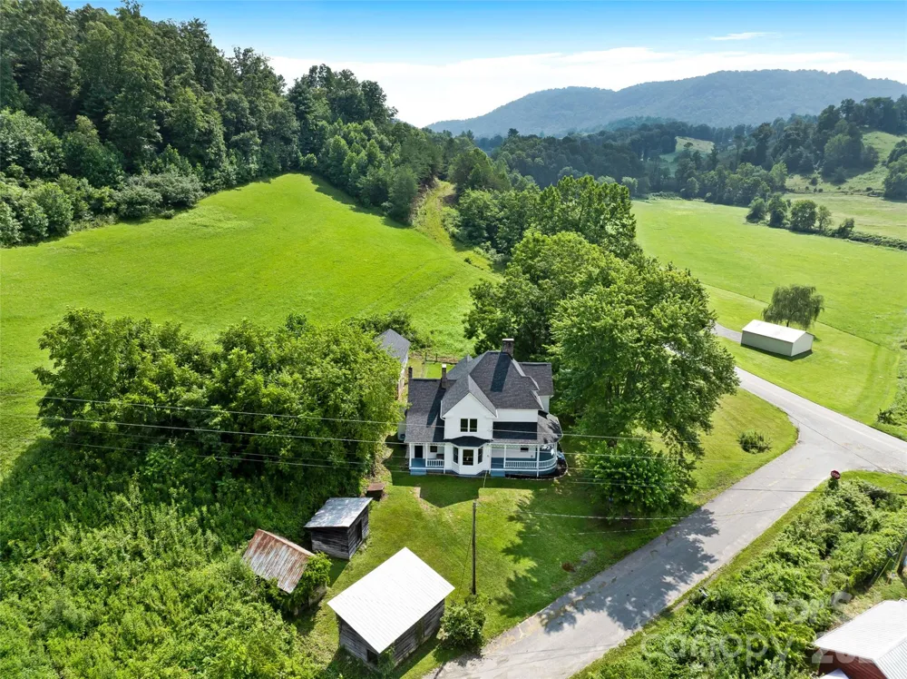 5 Clarks Cove Road Leicester, NC 28748