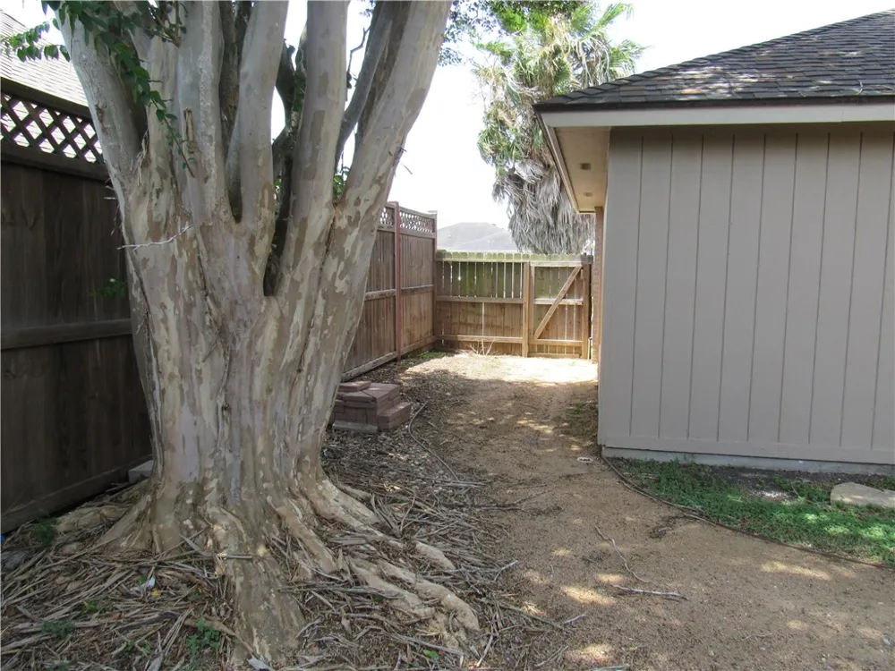 7962 Caribou Drive Corpus Christi, TX 78414