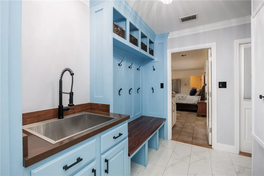4941 Greenbriar Drive Corpus Christi, TX 78413