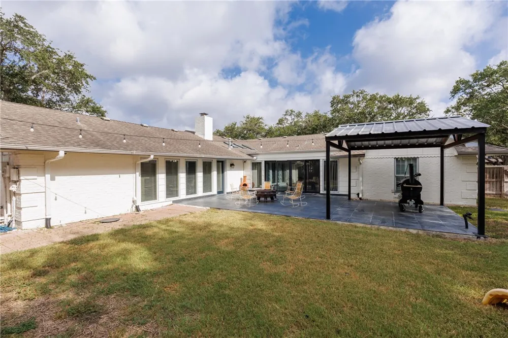 4941 Greenbriar Drive Corpus Christi, TX 78413