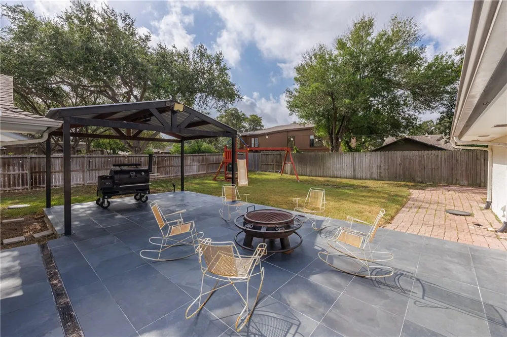 4941 Greenbriar Drive Corpus Christi, TX 78413
