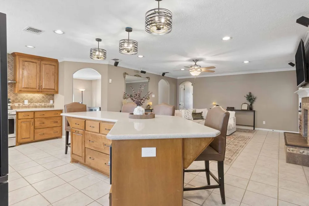 2418 Lufkin Lane Deer Park, TX 77536