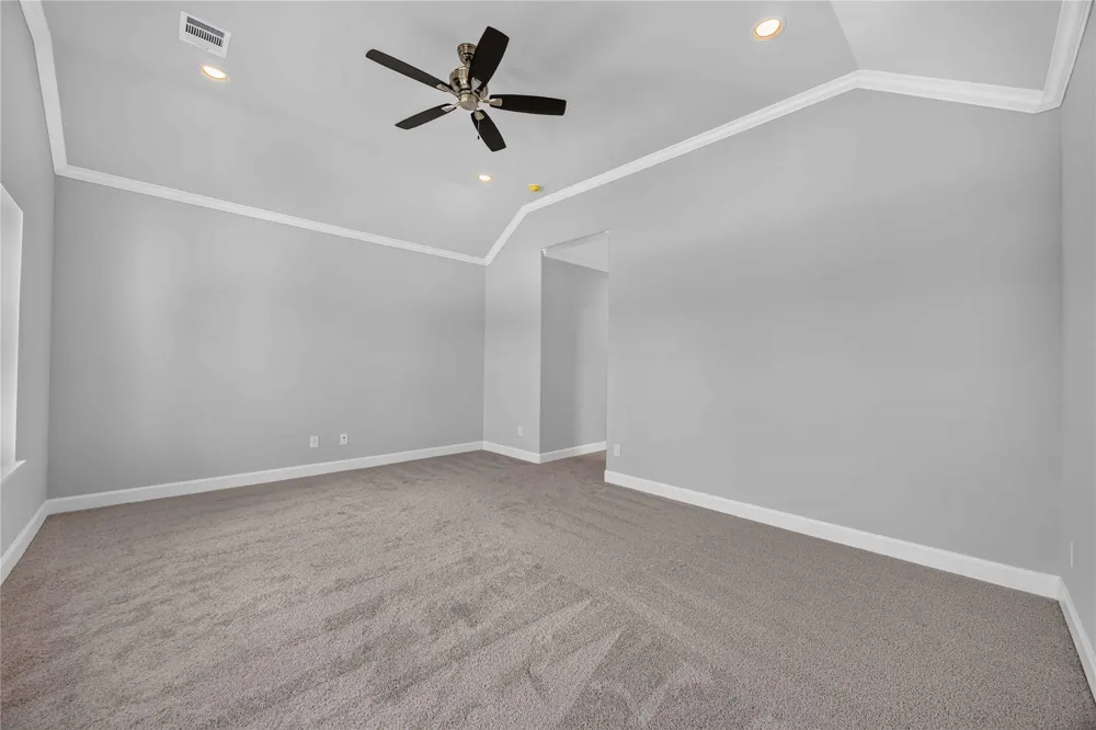 5672 Nolda Street Houston, TX 77007