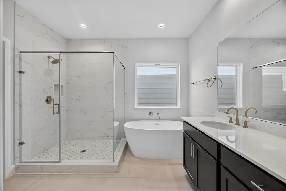5672 Nolda Street Houston, TX 77007
