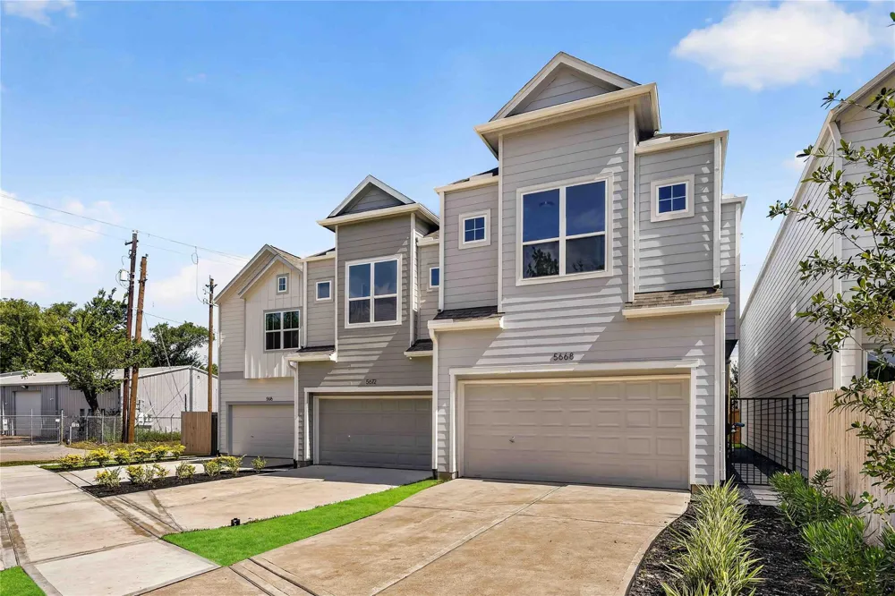5672 Nolda Street Houston, TX 77007