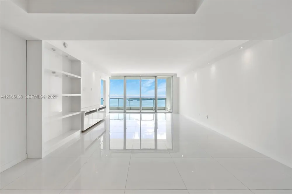 1331 Brickell Bay Dr #4107 Miami, FL 33131