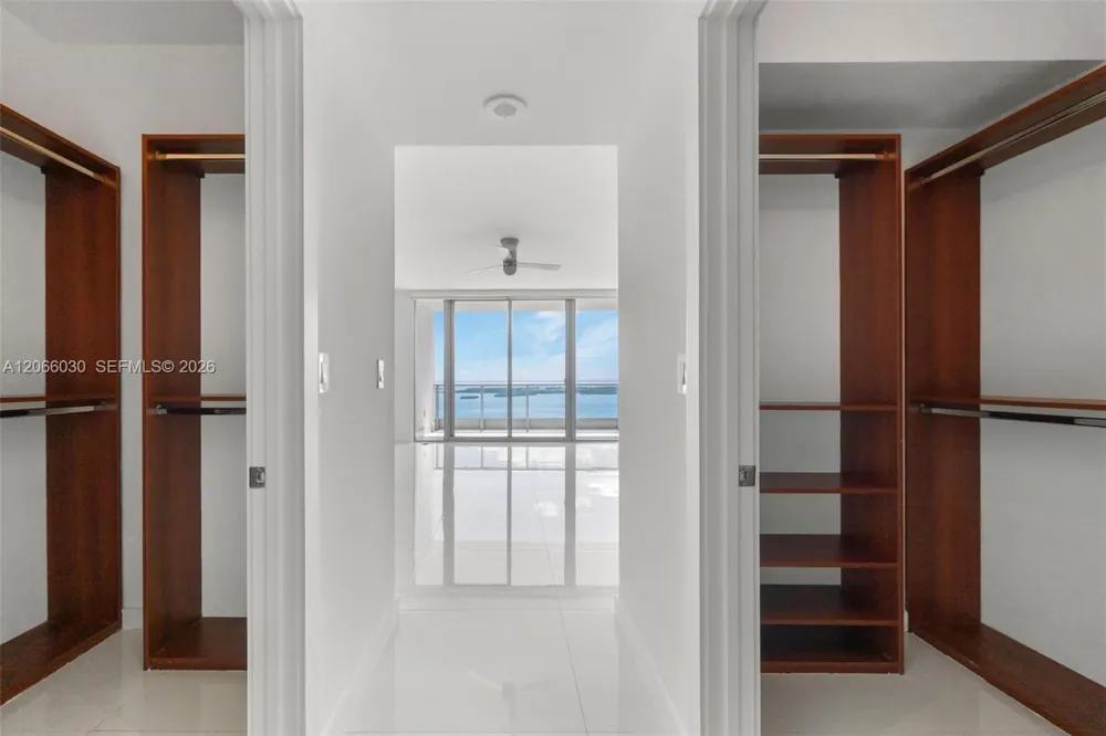 1331 Brickell Bay Dr #4107 Miami, FL 33131