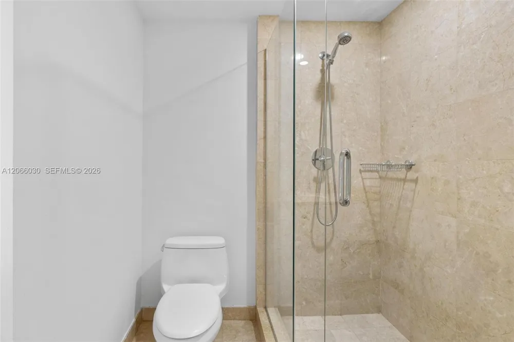 1331 Brickell Bay Dr #4107 Miami, FL 33131