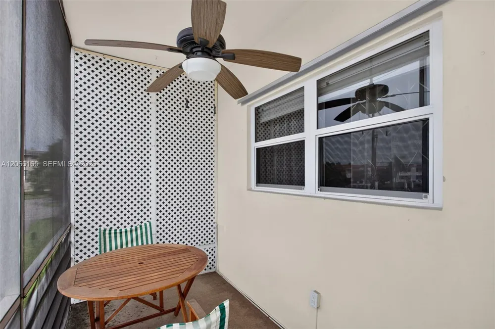 4299 NW 16th St #210 Lauderhill, FL 33313