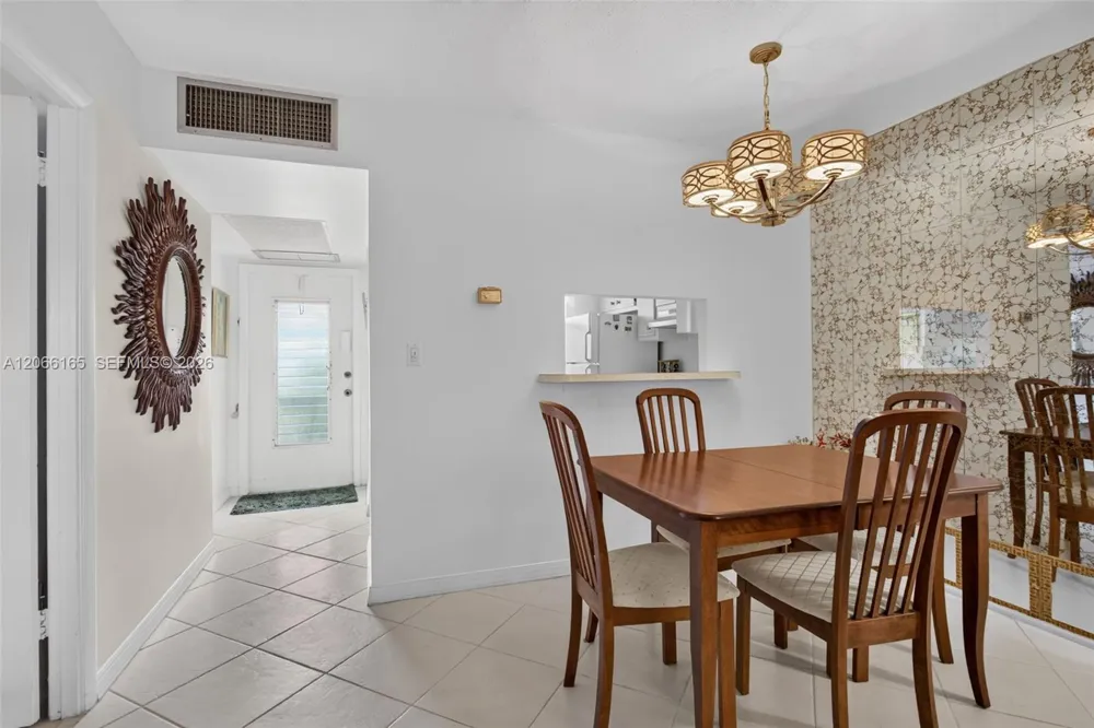 4299 NW 16th St #210 Lauderhill, FL 33313