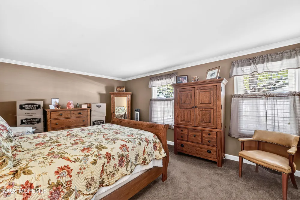 74 E Amherst Lane Monroe, NJ 08831