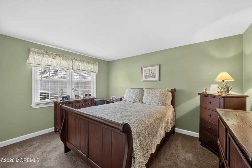 74 E Amherst Lane Monroe, NJ 08831