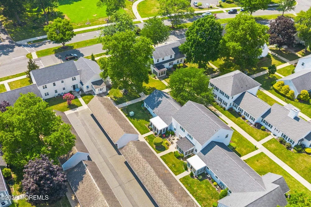 74 E Amherst Lane Monroe, NJ 08831