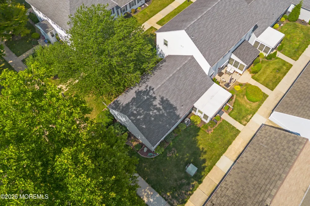 74 E Amherst Lane Monroe, NJ 08831