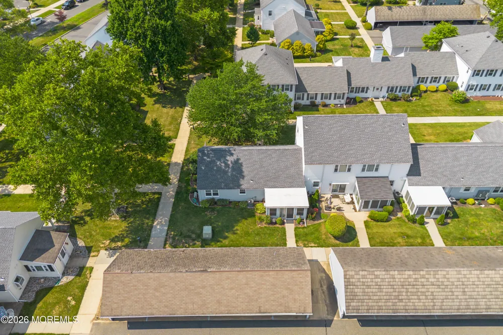 74 E Amherst Lane Monroe, NJ 08831