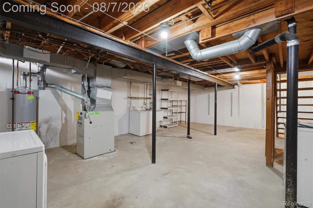 24752 Olde Orchard Street Novi City, MI 48375