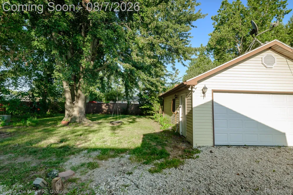 26247 Weigel Road Huron Charter Township, MI 48164