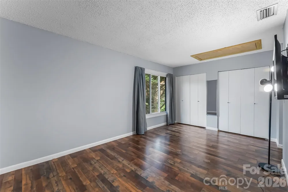 119 Colony Drive Arden, NC 28704