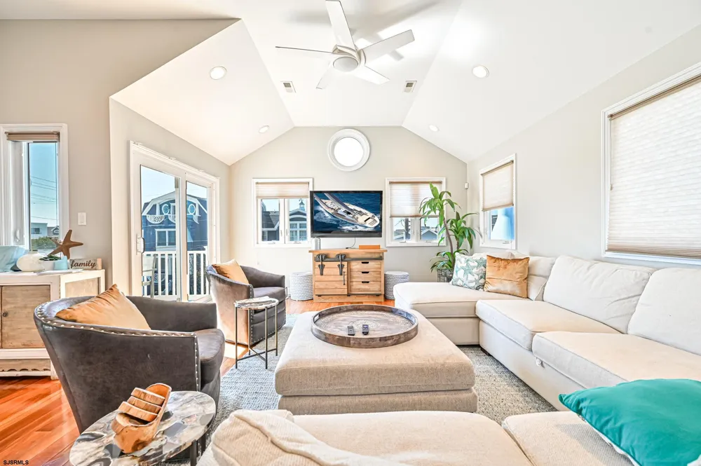 25 S 31st Ave Longport, NJ 08403