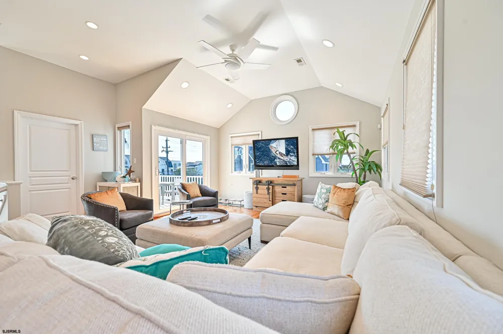 25 S 31st Ave Longport, NJ 08403