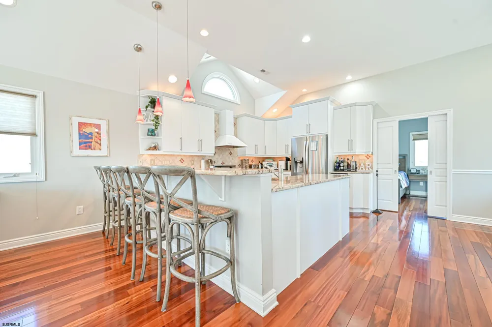 25 S 31st Ave Longport, NJ 08403
