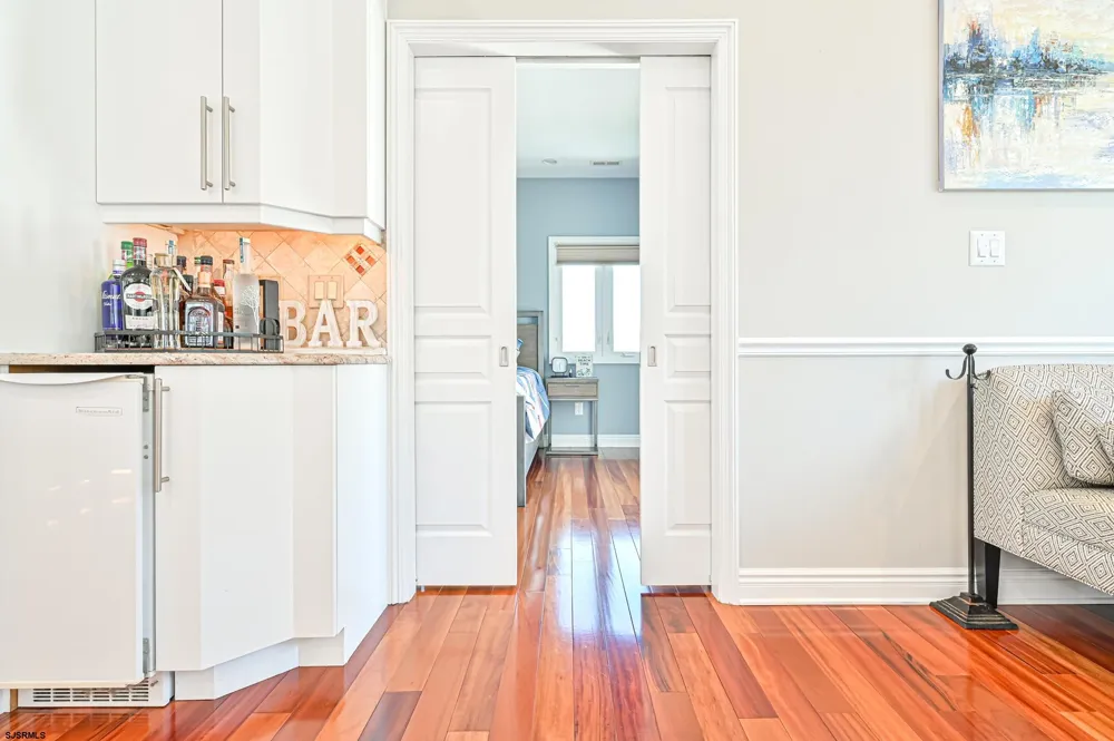 25 S 31st Ave Longport, NJ 08403