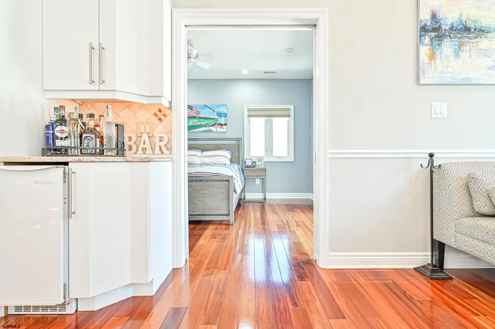 25 S 31st Ave Longport, NJ 08403